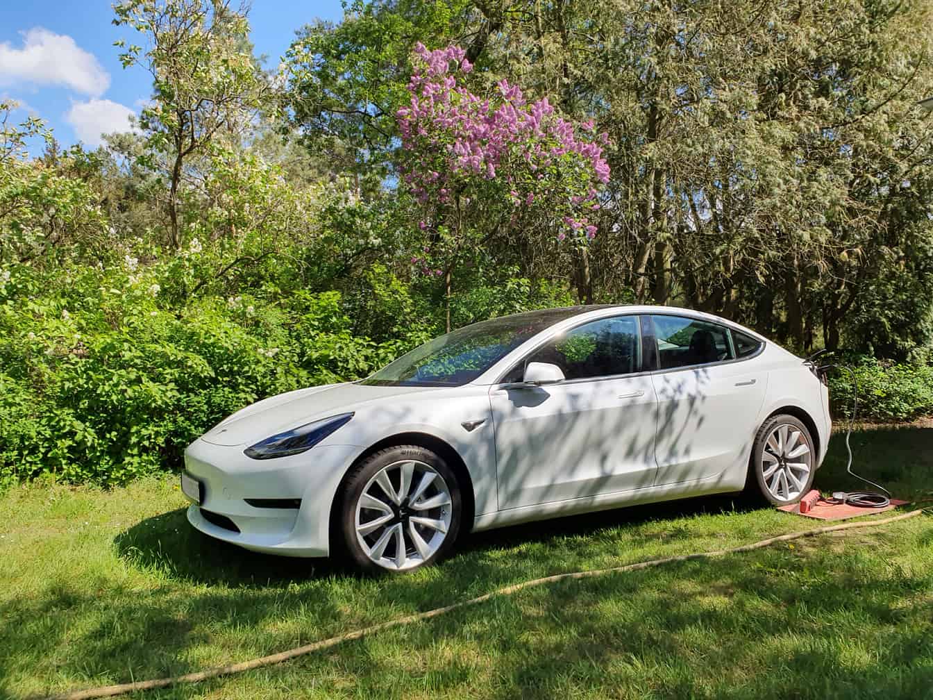 Optimale Kfz-Versicherungen Tesla Model 3